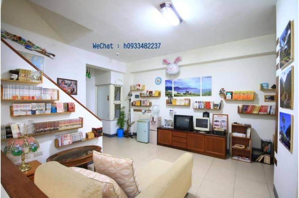 Ten Street B & B Città di Hualien Esterno foto