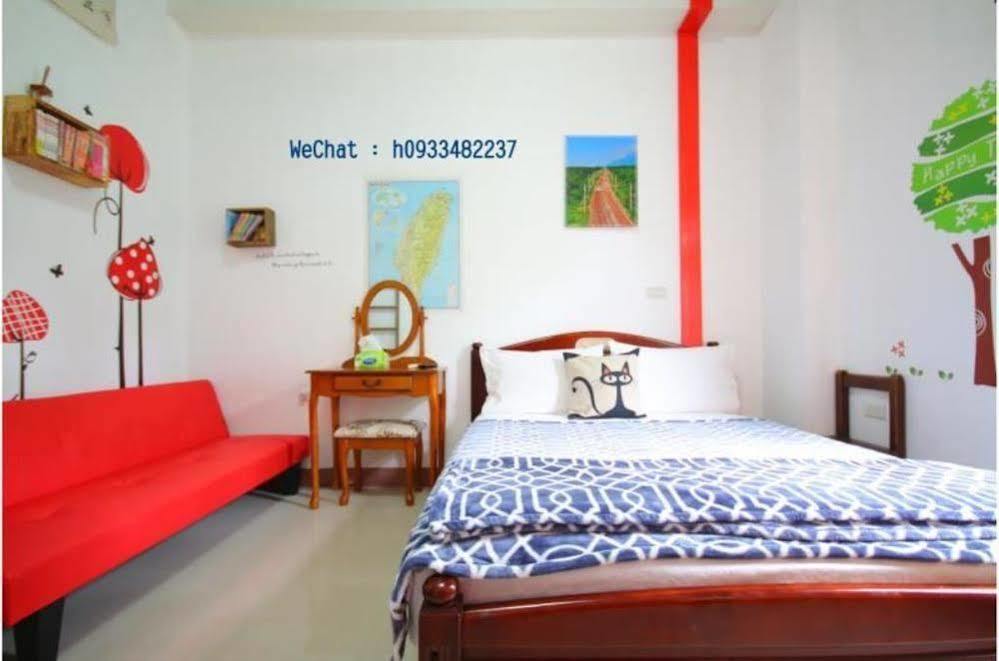 Ten Street B & B Città di Hualien Esterno foto
